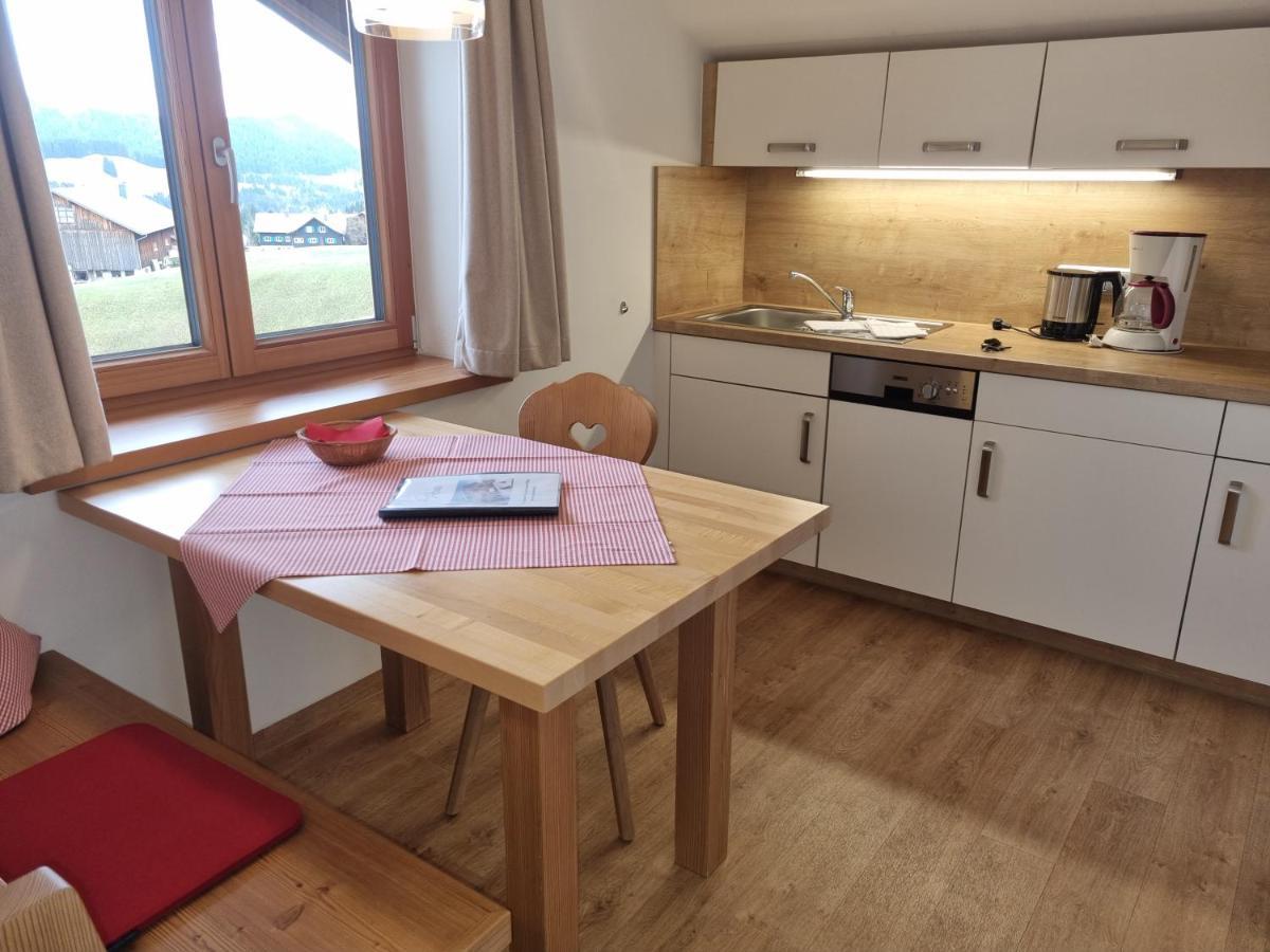 Gaestehaus Alpina ريزلرن الغرفة الصورة